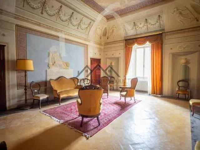 Appartamento in vendita a Larderello, Toscana