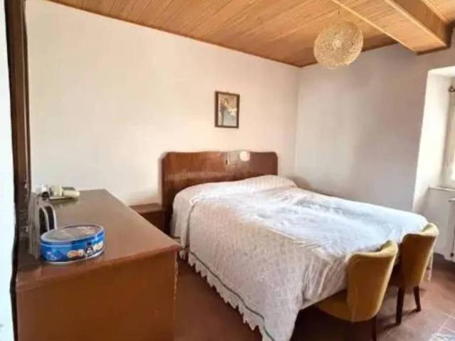 Appartamento in vendita a Larderello, Toscana