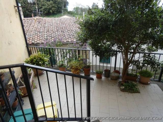 Appartamento in vendita a Montecerboli, Larderello