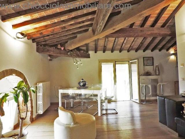 Appartamento in vendita a Larderello, Toscana