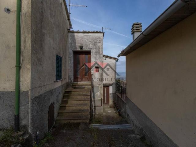 Appartamento in vendita a Larderello, Toscana