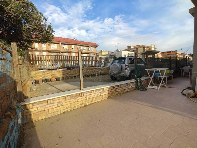 Appartamento in vendita a Torvajanica, Roma Capitale