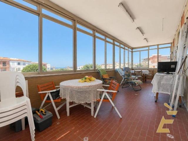Appartamento in vendita a Laurentum, Roma Capitale