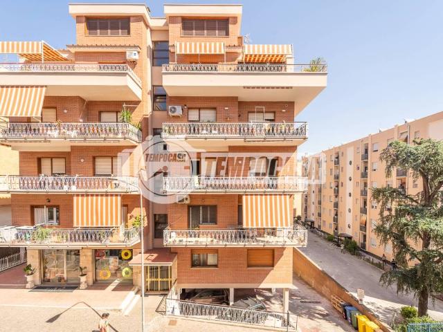 Appartamento in vendita a Primavera, Roma Capitale