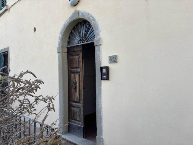 Appartamento in vendita a Unione di Comuni Valdarno e Valdisieve, Pontassieve