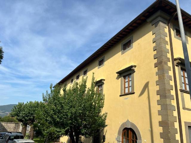 Appartamento in vendita a Unione di Comuni Valdarno e Valdisieve, Pontassieve