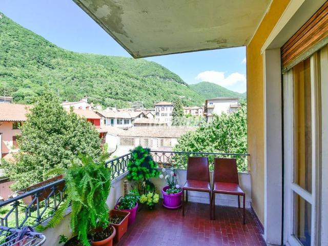 Appartamento in vendita a Lezza, Ponte Lambro