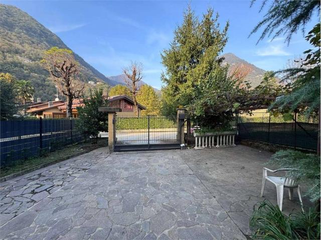 Appartamento in vendita a Lezza, Ponte Lambro