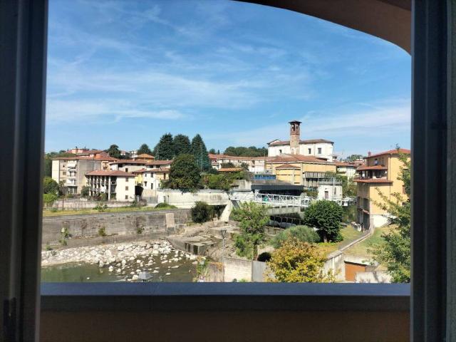 Appartamento in vendita a Ponte San Pietro, Lombardia