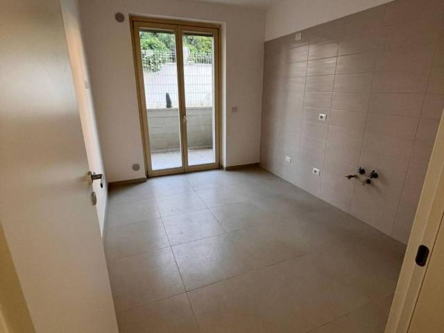 Appartamento in vendita a Pontecagnano