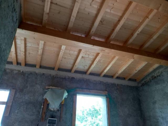 Appartamento in vendita a Via del Pino, Pontedera