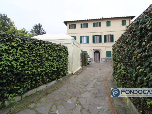 Appartamento in vendita a Pontedera, Toscana