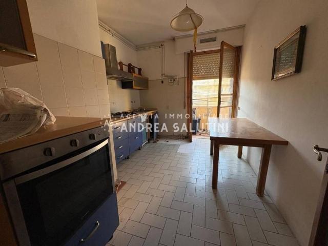 Appartamento in vendita a Pontedera, Toscana