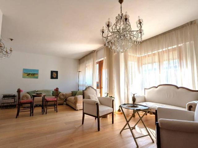 Appartamento in vendita a Oltrera, Pontedera
