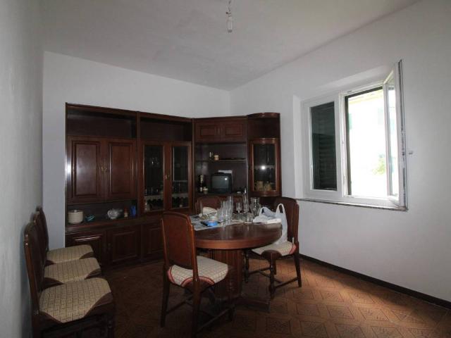Appartamento in vendita a Pontedera, Toscana