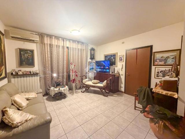 Appartamento in vendita a Oltrera, Pontedera