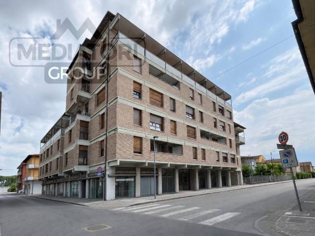 Appartamento in vendita a Pontedera, Toscana