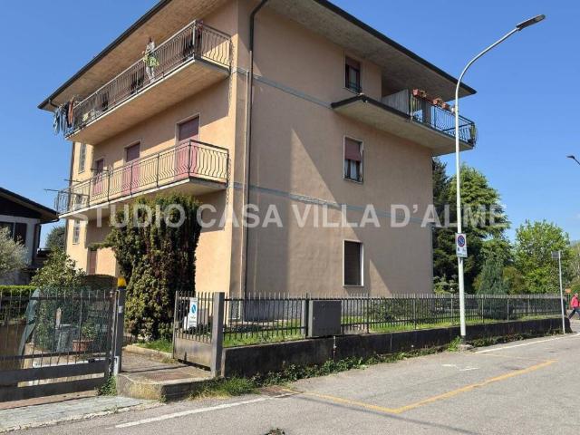 Appartamento in vendita a Ponteranica, Lombardia