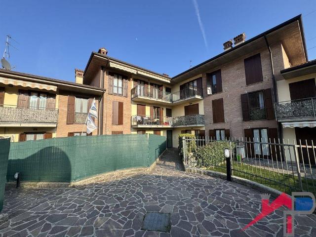 Appartamento in vendita a Pontida, Lombardia