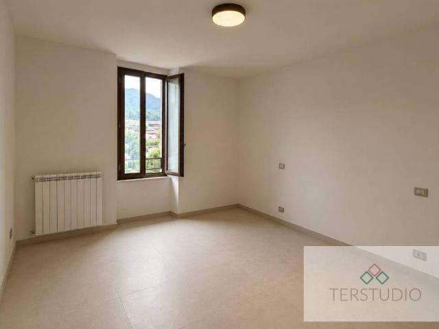 Appartamento in vendita a Pontida, Lombardia
