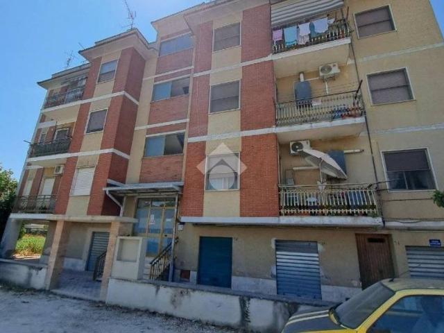 Appartamento in vendita a Pontinia, Lazio