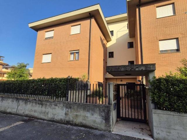 Appartamento in vendita a Pontinia, Lazio
