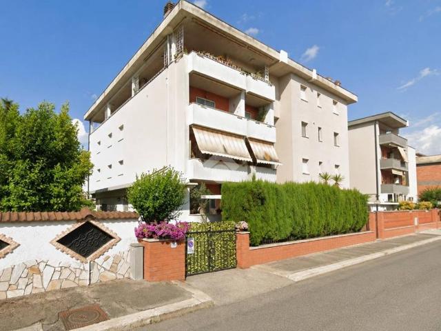 Appartamento in vendita a Pontinia, Lazio