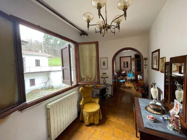 Appartamento in vendita a Pontremoli, Toscana