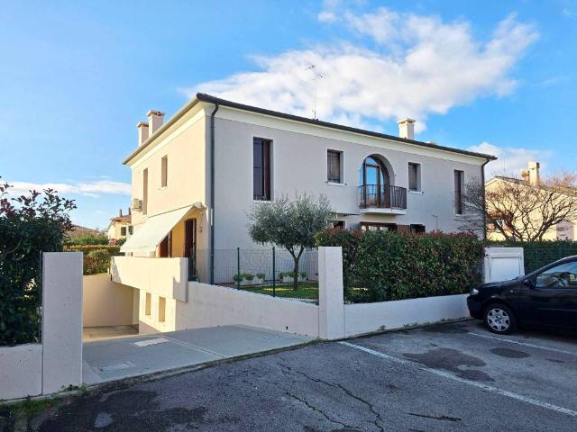 Appartamento in vendita a Ponzano Veneto, Ponzano