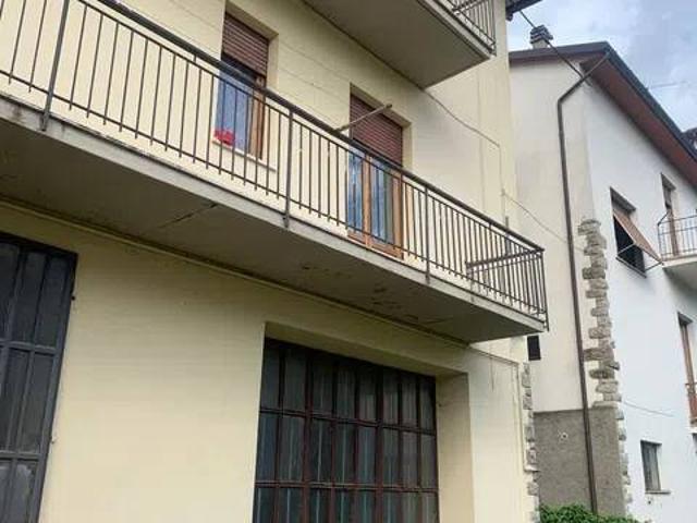 Appartamento in vendita a Poppi, Toscana