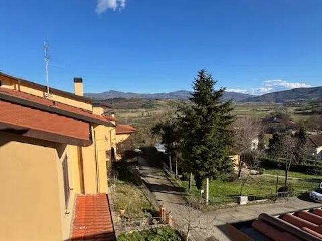 Appartamento in vendita a Poppi, Toscana