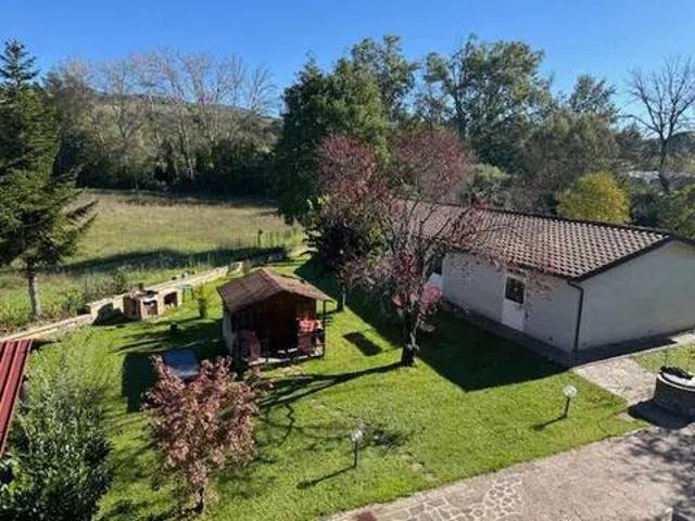 Appartamento in vendita a Poppi, Toscana