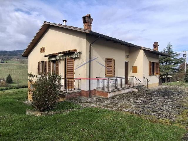 Villa Indipendente in vendita a Poppi, Toscana