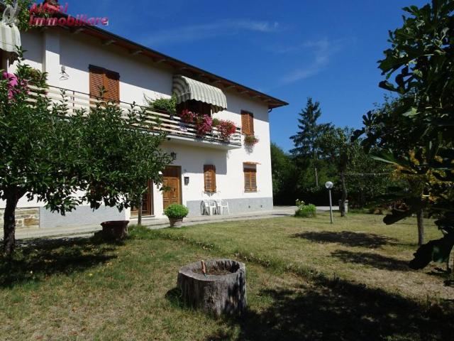 Appartamento in vendita a Poppi, Toscana