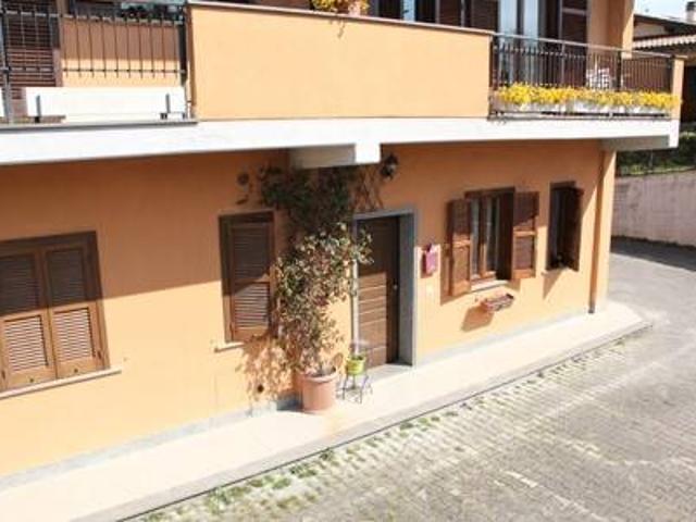 Appartamento in vendita a Porano, Umbria