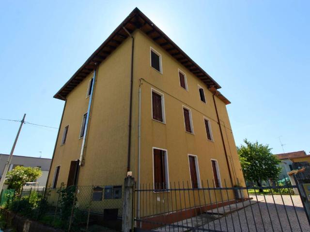 Appartamento in vendita a Rorai Grande, Pordenone