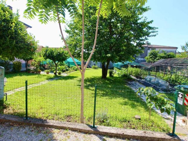 Appartamento in vendita a Rorai Grande, Pordenone