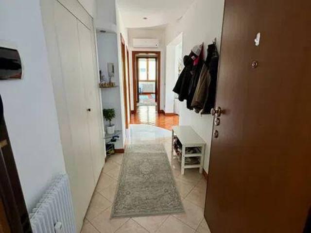 Appartamento in vendita a Pordenone, Friuli-Venezia Giulia
