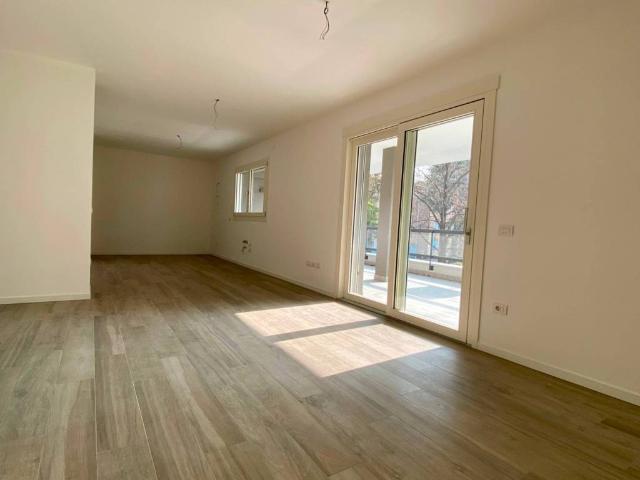 Appartamento in vendita a Rorai Grande, Pordenone