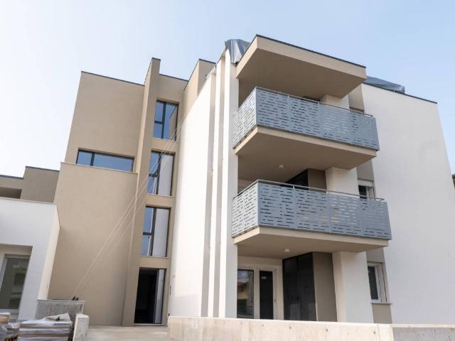 Appartamento in vendita a Rorai Grande, Pordenone