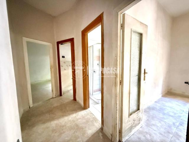 Appartamento in vendita a Portici, Campania