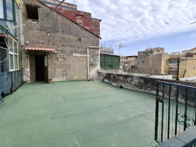 Appartamento in vendita a Portici, Campania