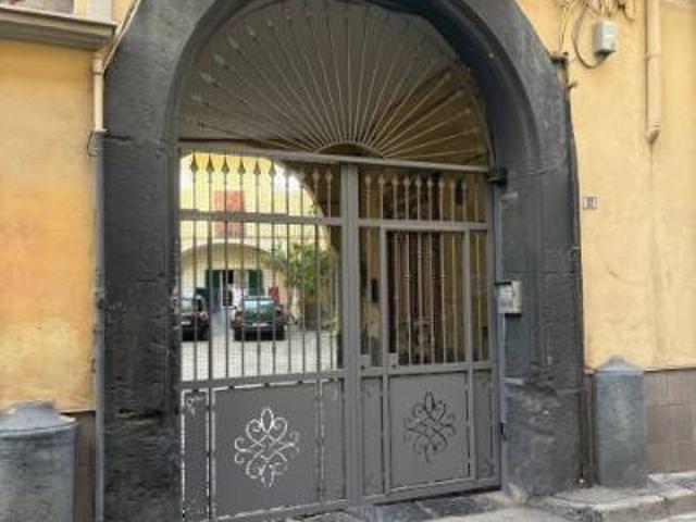 Appartamento in vendita a Portici, Campania