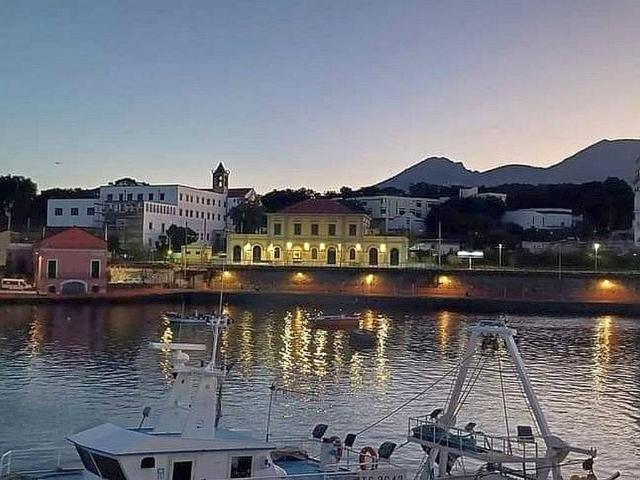 Appartamento in vendita a Portici, Campania
