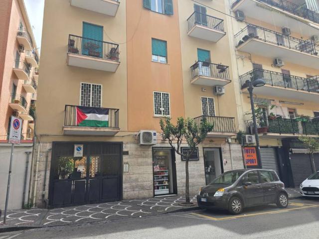 Appartamento in vendita a Portici, Campania