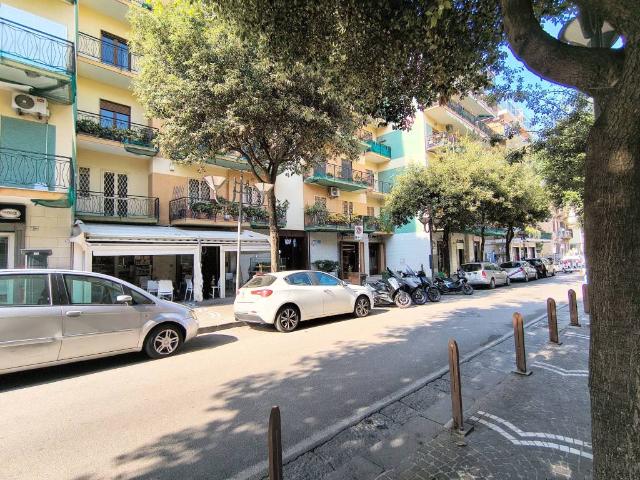 Appartamento in vendita a Portici, Napoli
