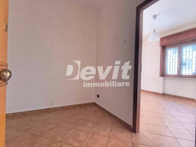 Appartamento in vendita a Portici, Campania
