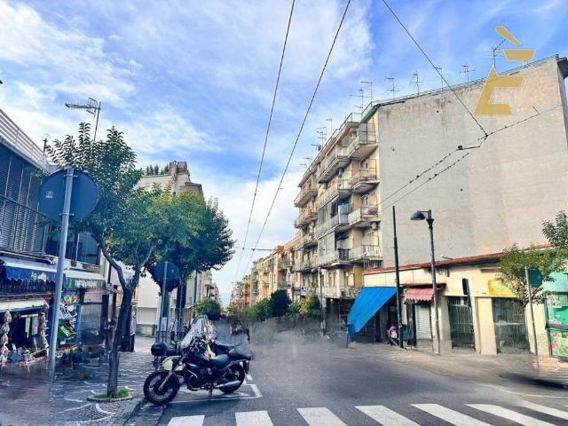 Appartamento in vendita a Portici, Campania
