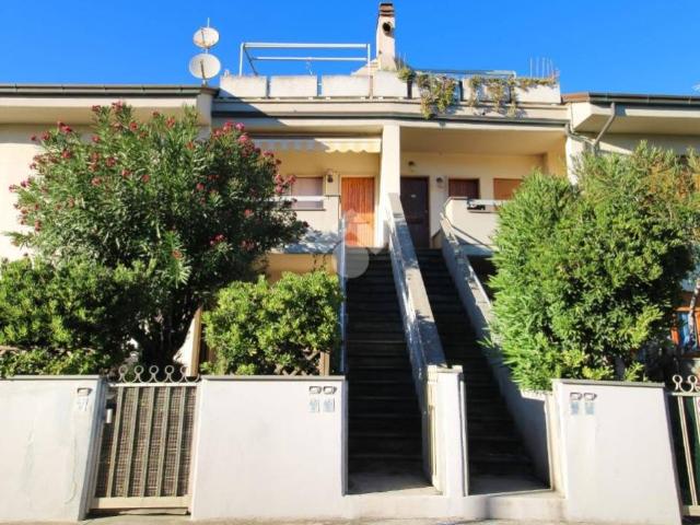 Appartamento in vendita a Faleriense, Marche