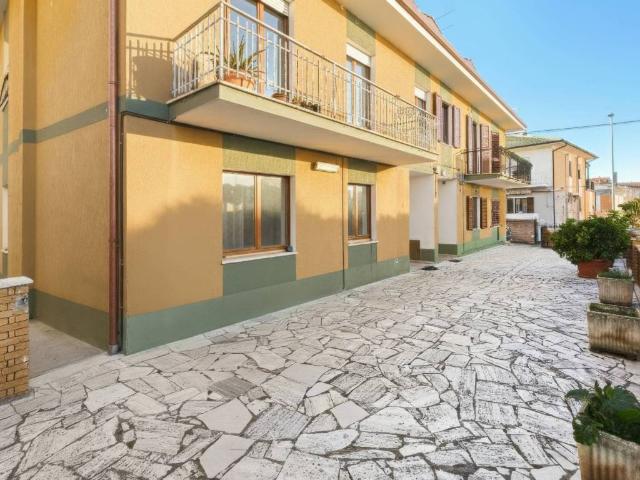 Appartamento in vendita a Centro, Marche